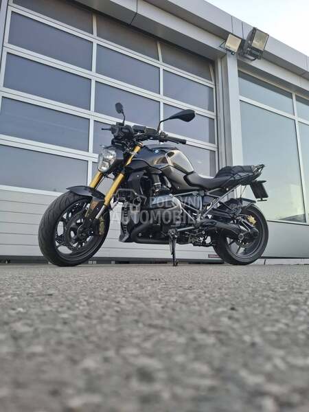 BMW R1200R