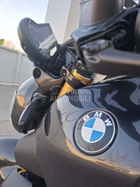 BMW R1200R