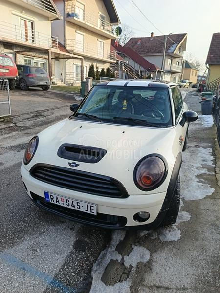 MINI Cooper 