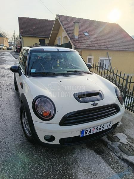 MINI Cooper 