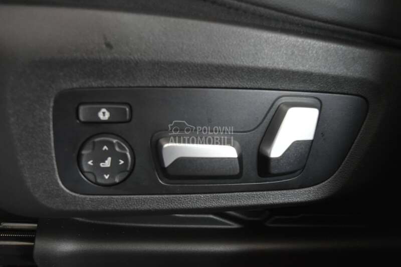 BMW X3 30e xDrive PHEV