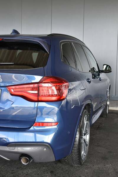 BMW X3 30e xDrive PHEV