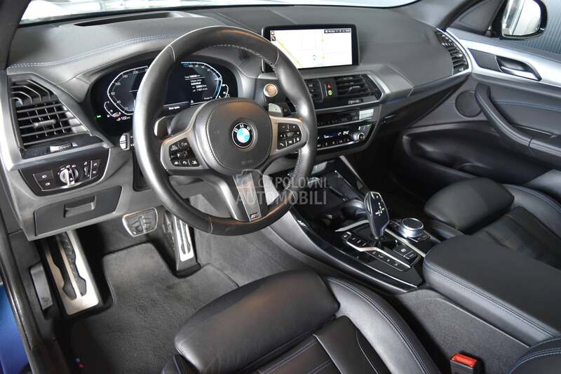 BMW X3 30e xDrive PHEV