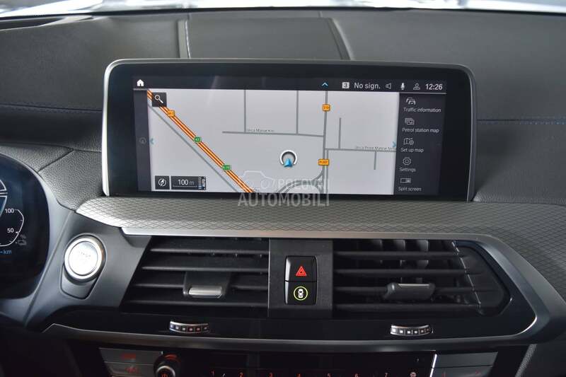 BMW X3 30e xDrive PHEV