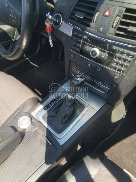 Mercedes Benz E 200 e200cgi