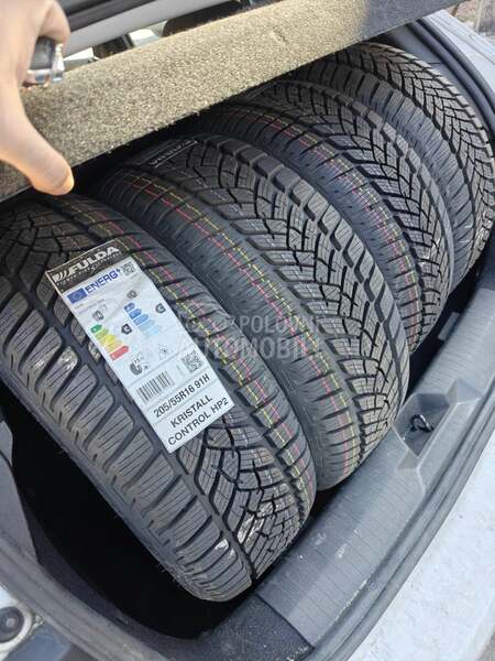 Fulda 205/55 R16 Zimska