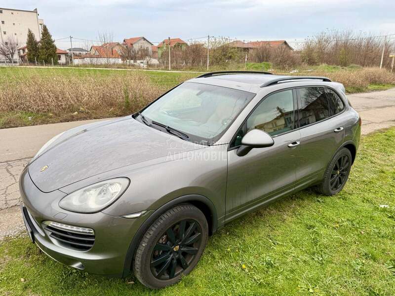 Porsche Cayenne 