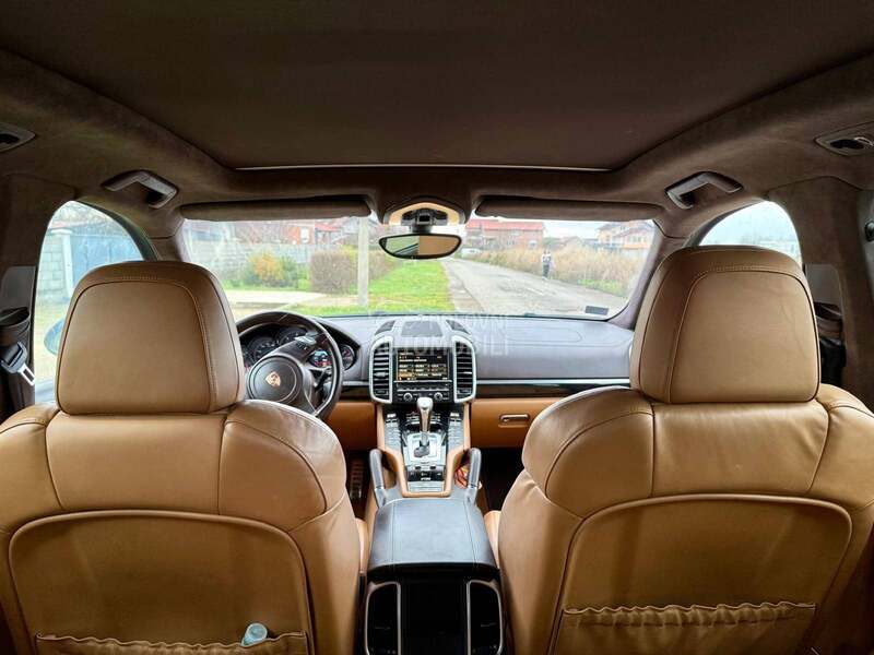 Porsche Cayenne 