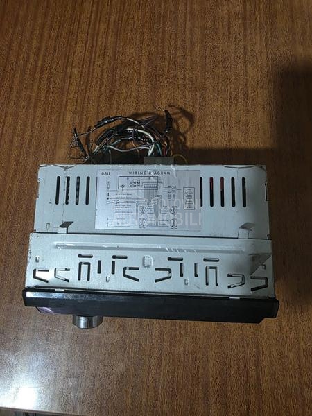 multimedija golf 4 pasat b5.5