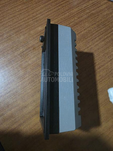 multimedija golf 4 pasat b5.5