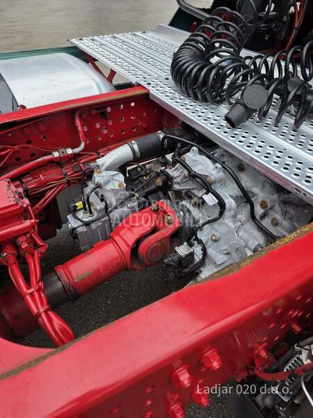 Mercedes Benz Actros MP4 1848