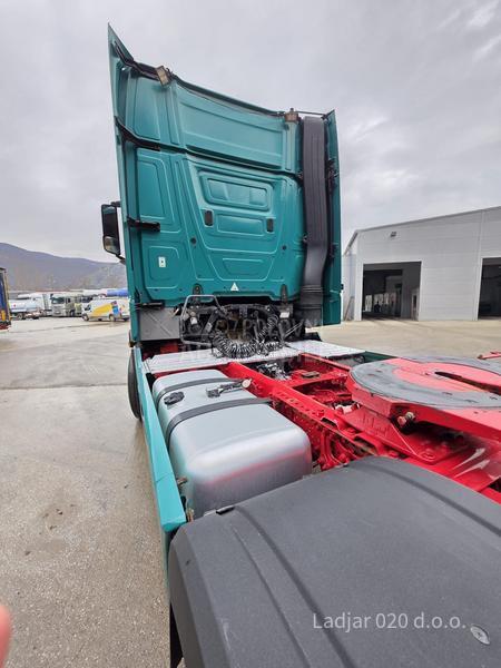 Mercedes Benz Actros MP4 1848