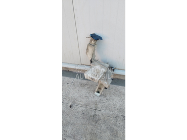 Posuda za tečnost brisača za Volkswagen Passat B6