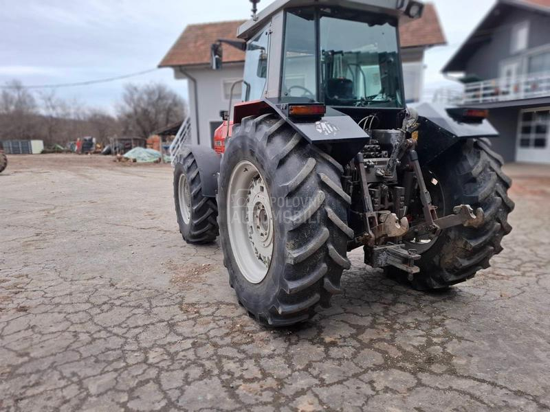 Massey Ferguson 3690