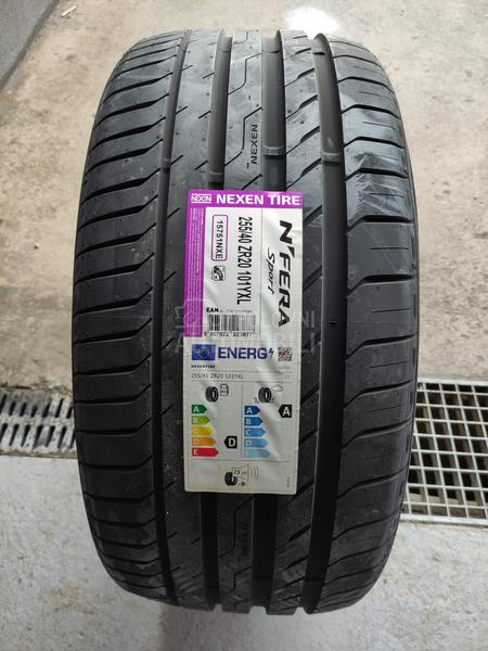 Nexen 255/40 R20 Letnja