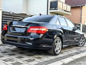 Mercedes Benz E 220 AMG AUT0 NAVl LED