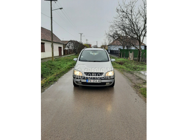 Opel Zafira 1.8