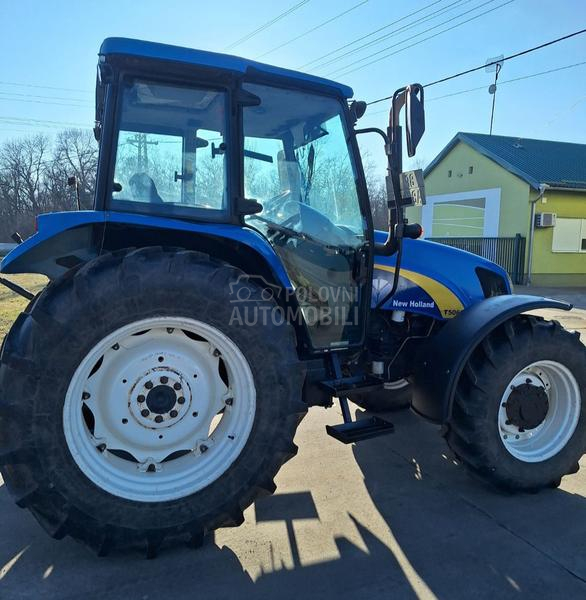 New Holland T5060