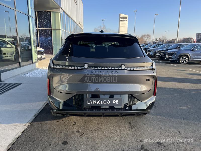 Lynk & Co 08 MORE