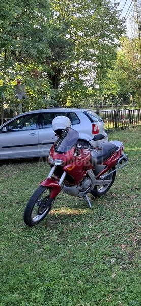 Aprilia Pegaso 650 OPIS