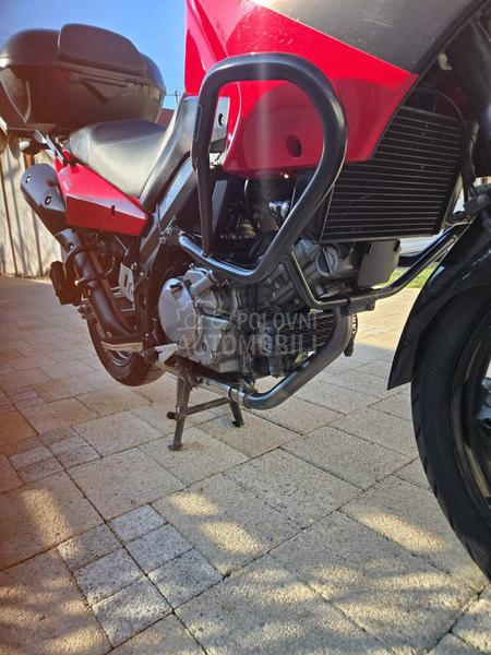 Suzuki V Strom 650