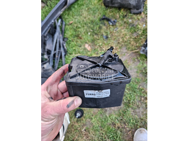 Kuciste goriva 1.6 hdi za Peugeot 307