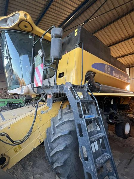 New Holland Cs540