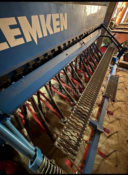 Lemken 300