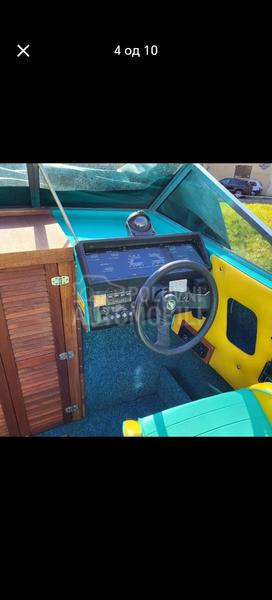 Mercury Invader V210 Cuddy