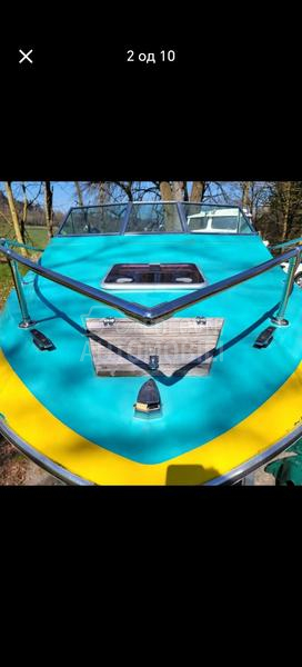 Mercury Invader V210 Cuddy