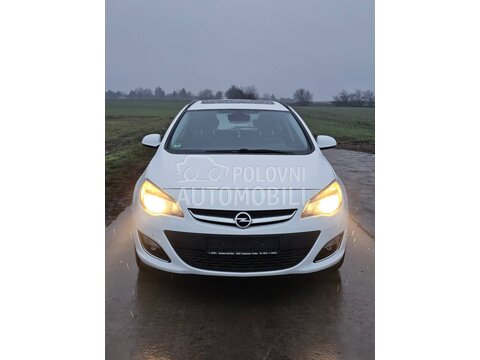 Opel Astra J 2.0 sports