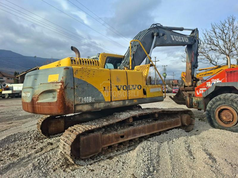 Volvo EC240BL