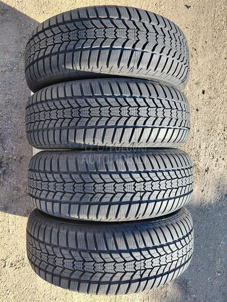 Sava 215/65 R16 Zimska