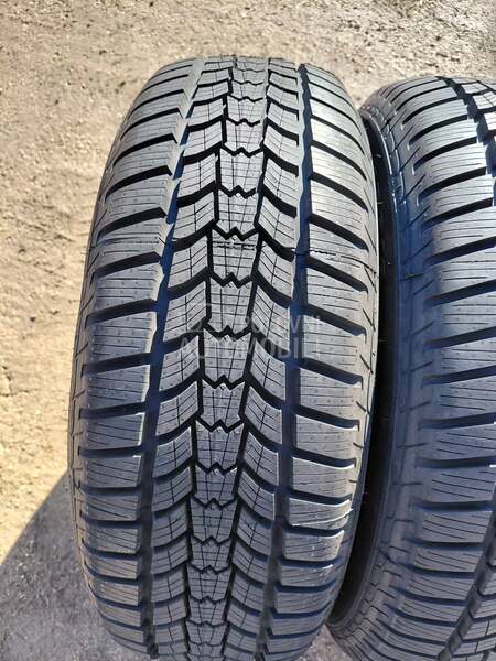 Sava 215/65 R16 Zimska