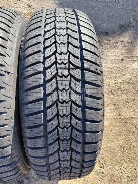 Sava 215/65 R16 Zimska
