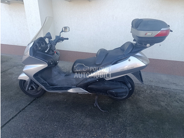 Honda silverwing 400