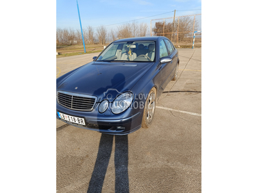 Mercedes Benz E 220 