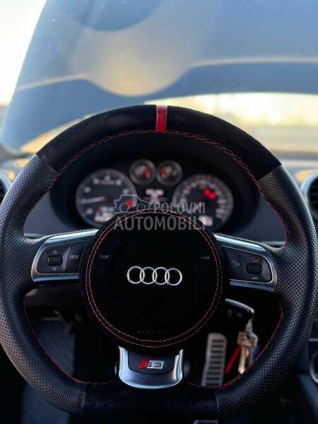 Audi S3 
