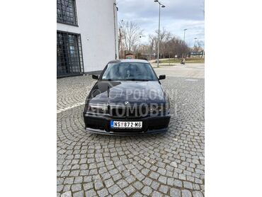 BMW 318 e36