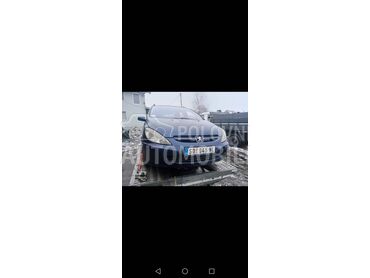 Peugeot 307 -  kompletan auto u delovima