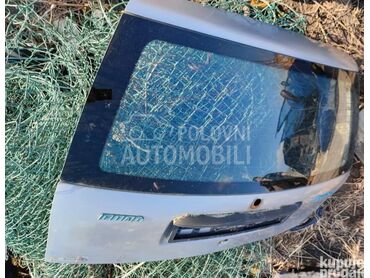 Gepek vrata za Fiat Punto