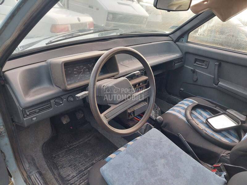 Lada Samara -  kompletan auto u delovima