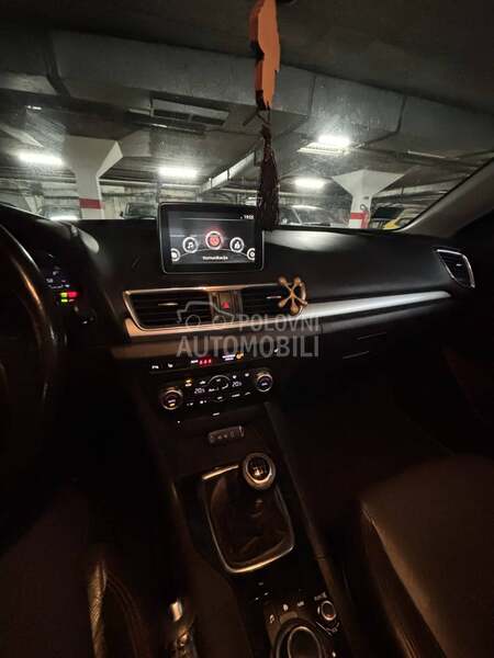 Mazda 3 2.2