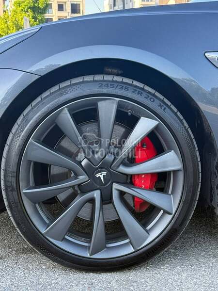 Tesla Model 3 4x4 Performance LONG