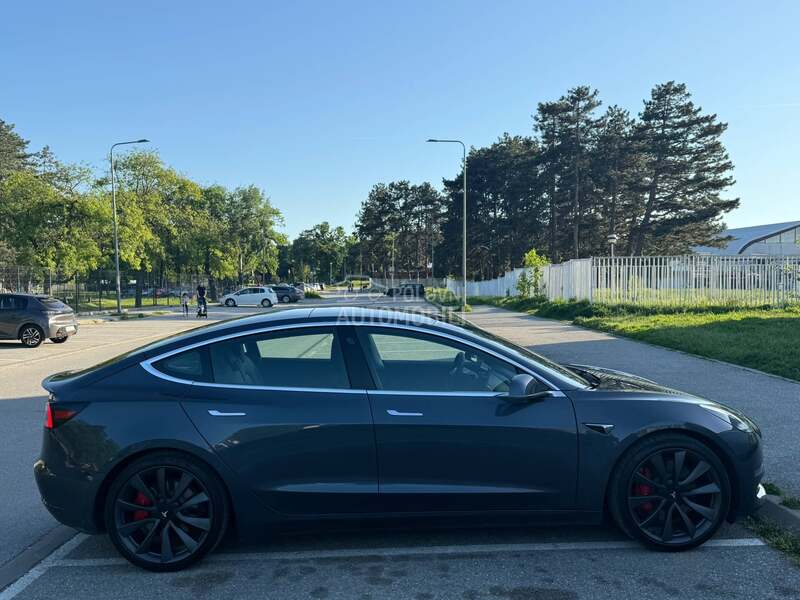 Tesla Model 3 4x4 Performance LONG