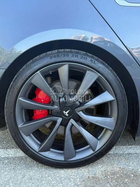 Tesla Model 3 4x4 Performance LONG