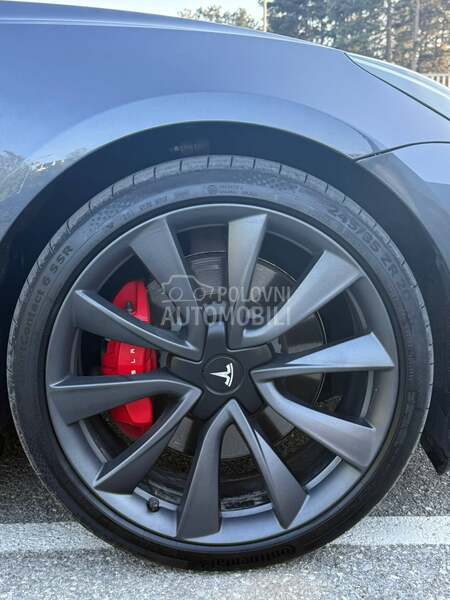 Tesla Model 3 4x4 Performance LONG