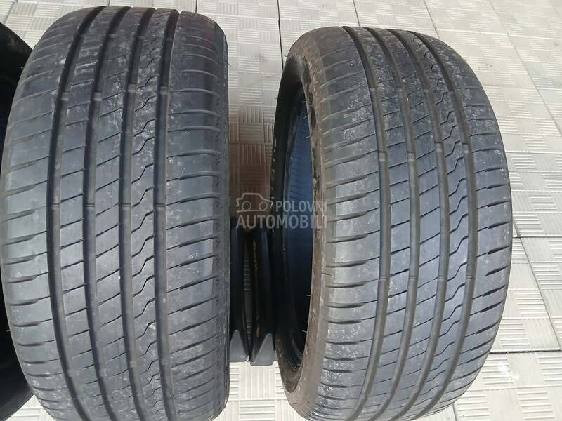 Firestone 215/50 R17 Letnja