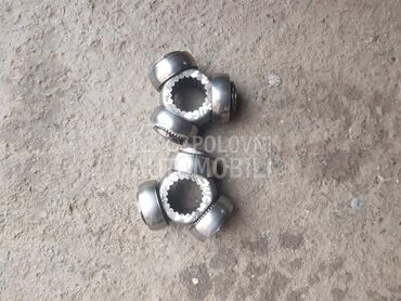 Krst poluosovine za Zastava Yugo 55