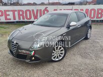 Alfa Romeo Giulietta 2.0JTDM /DISTINCIVE/